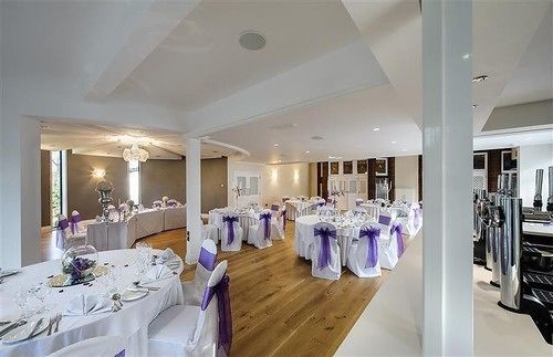 Отель Springbank Manor Дарвэн Экстерьер фото
